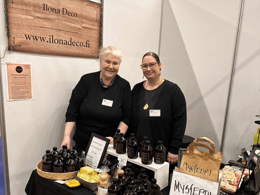 Messuosasto Porin Kädentaito- ja hyvinvointimessuilla